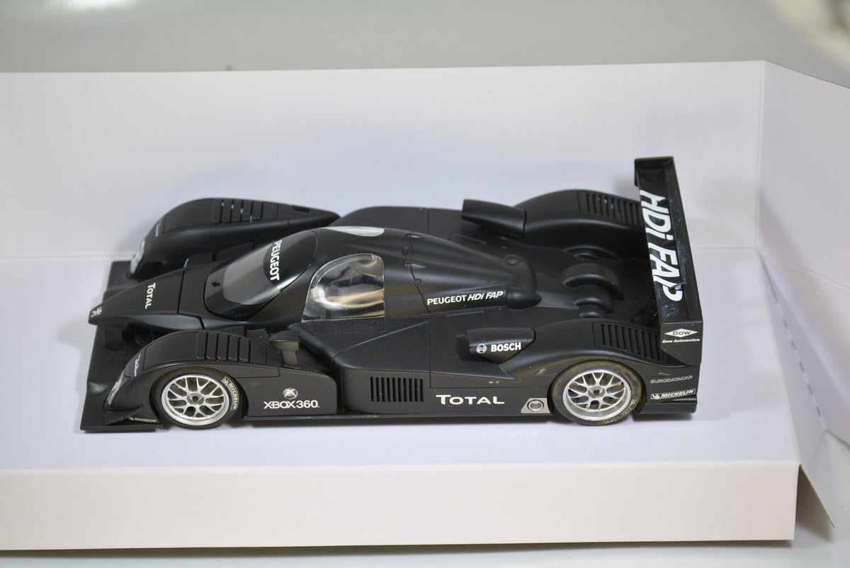 Scalextric Peugeot 908 HDI LMP C2898