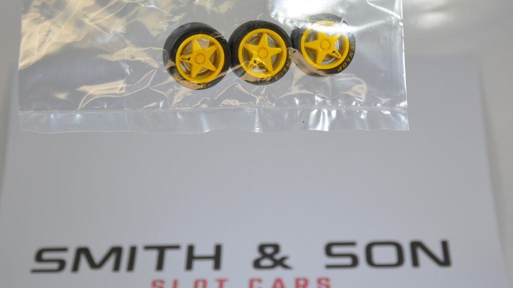 Scalextric V8 Supercar wheels Ambrose Falcon