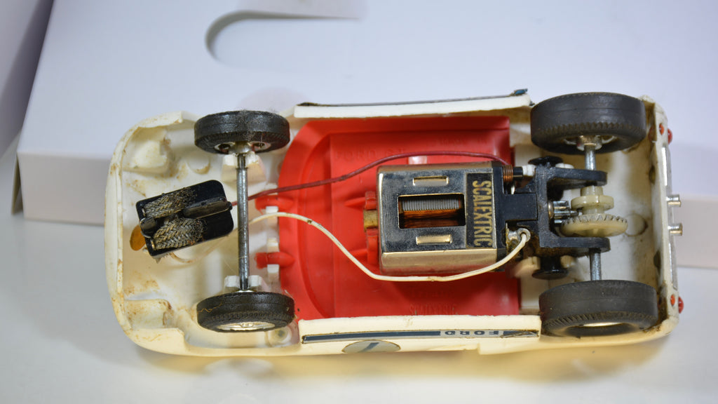 Scalextric Ford GT40 White C77 (Hong Kong)
