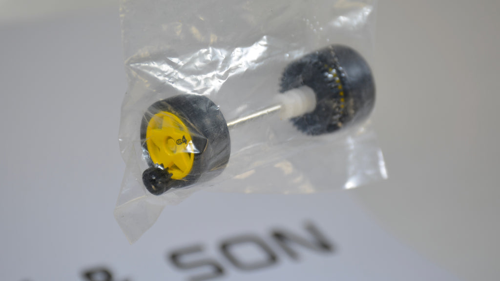 Scalextric V8 Supercar rear axle/pinion Ambrose Falcon