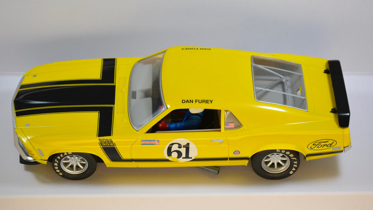 Scalextric Ford 302 Mustang Furey C2760