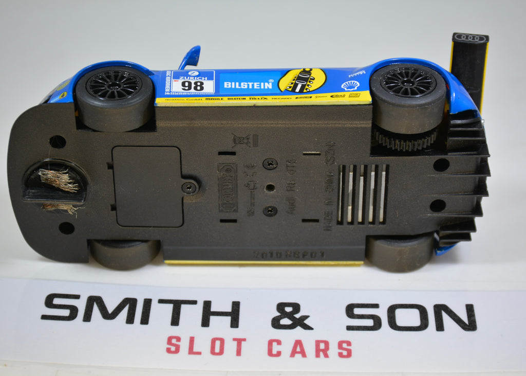 Scalextric Audi R8 LMS Phoenix Racing C3045