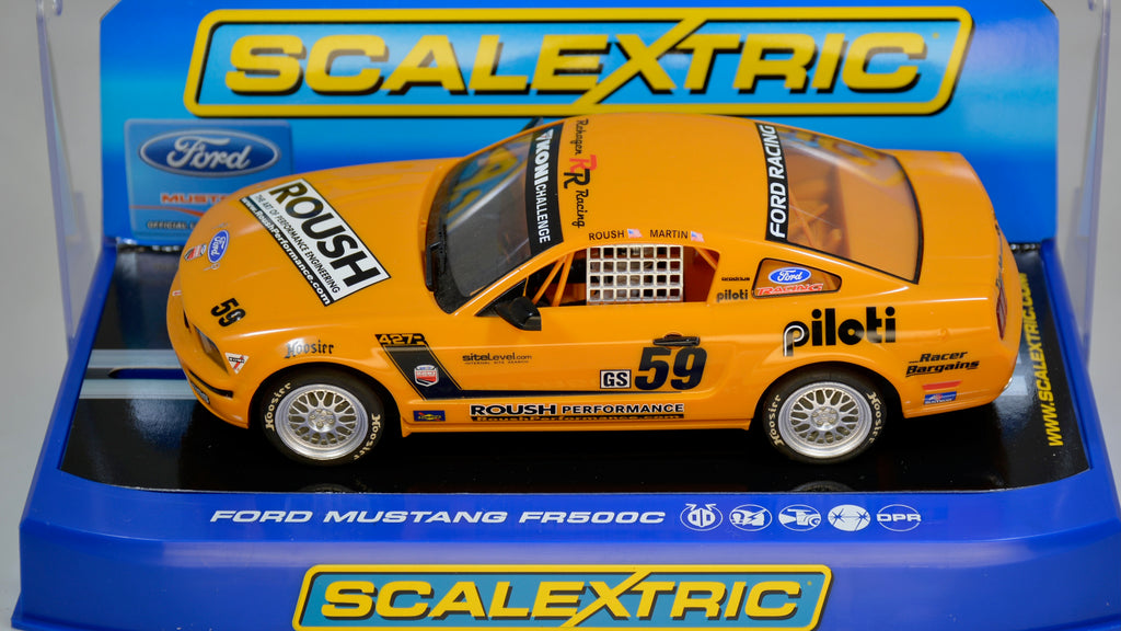 Scalextric Ford Mustang FR 500C C2888