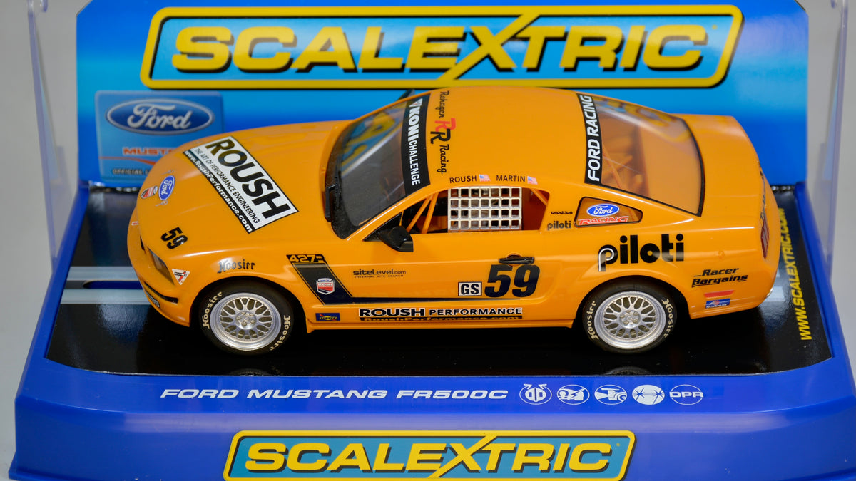 Scalextric Ford Mustang FR 500C C2888