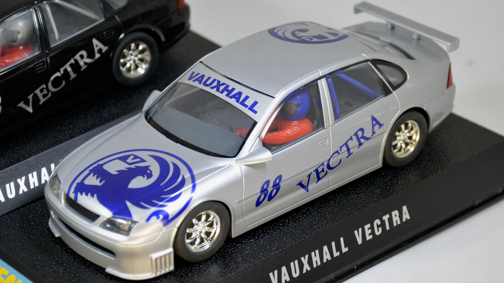 Scalextric Vauxhall Vectra C2329A & C2329B