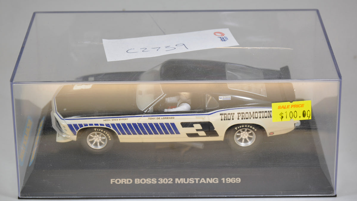 Scalextric Ford Mustang Boss 302 Troy C2739