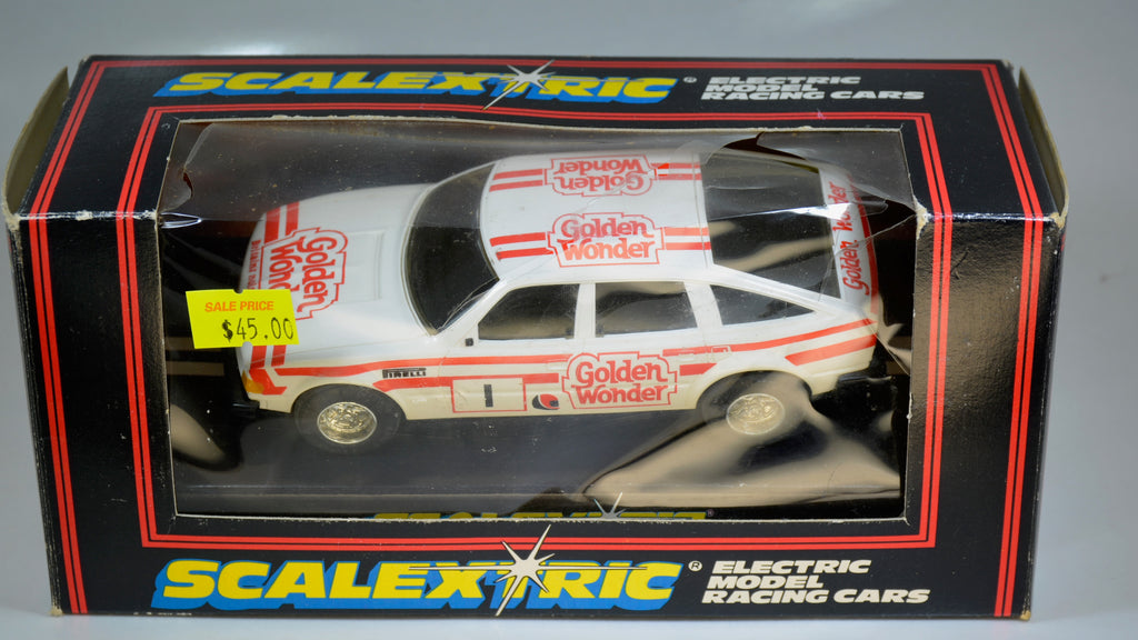 Scalextric Rover 3500 Golden Wonder C330