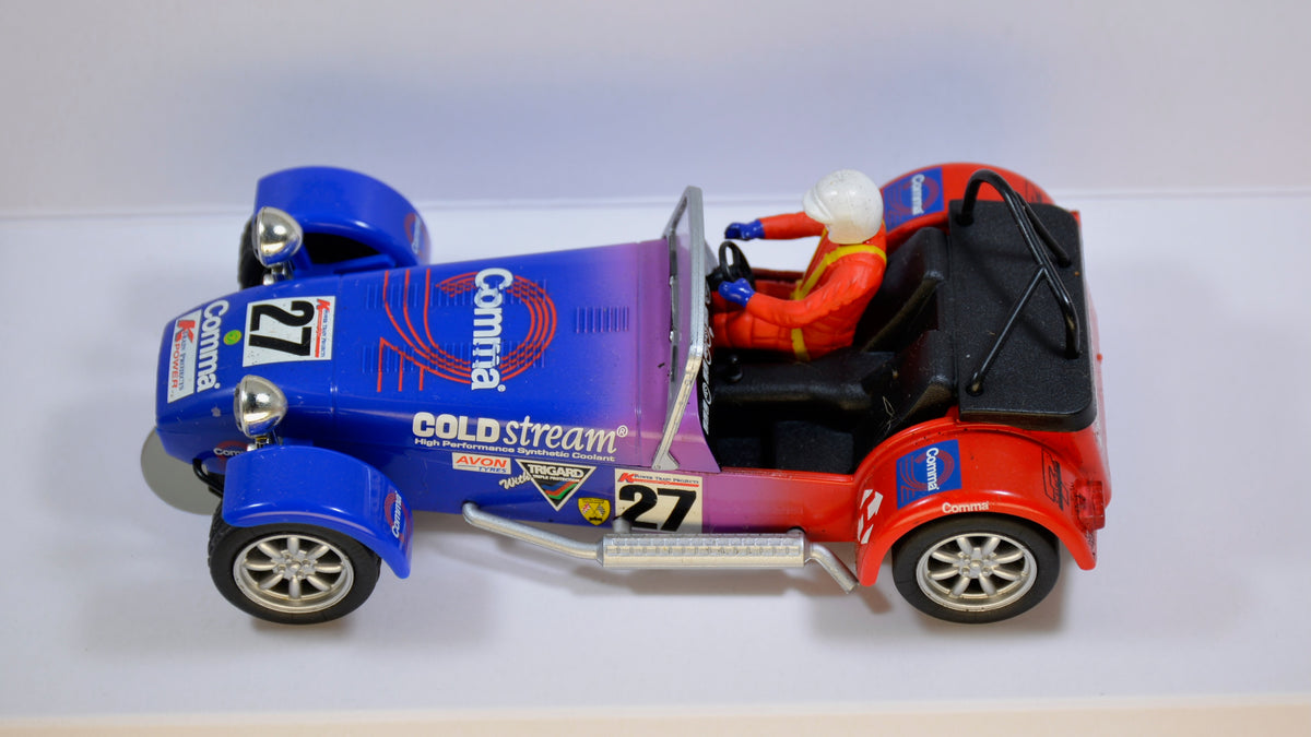 Scalextrics Caterham Racing C2201