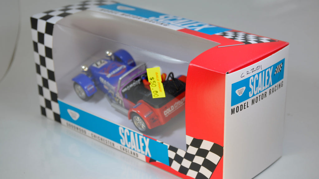 Scalextrics Caterham Racing C2201