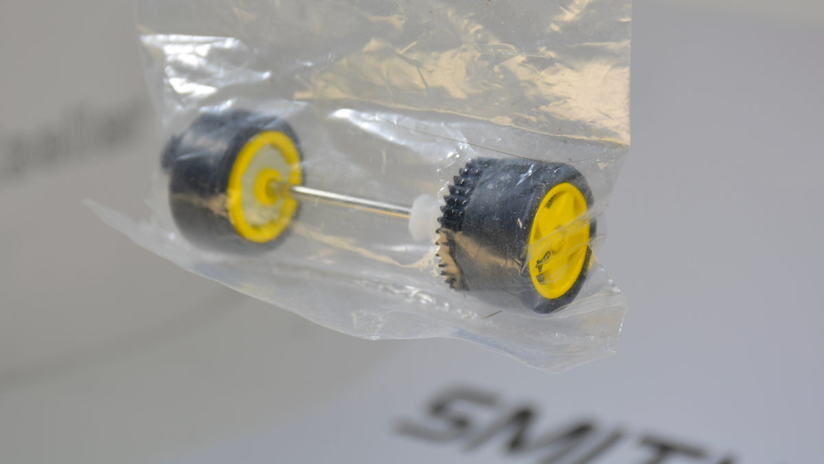 Scalextrics V8 Supercar rear axle/pinion W8705