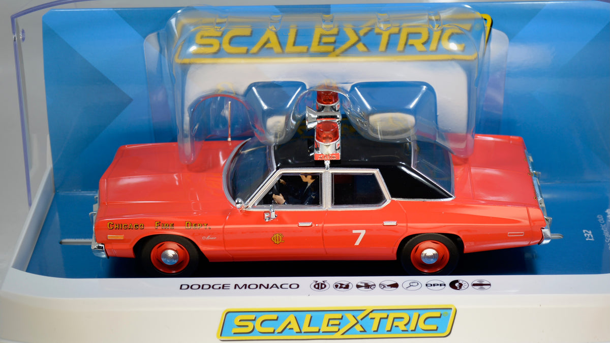 Scalextric Dodge Chicago Fire Dept C4408