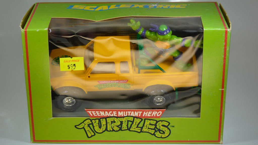 Scalextric Turtle 4x4 C422