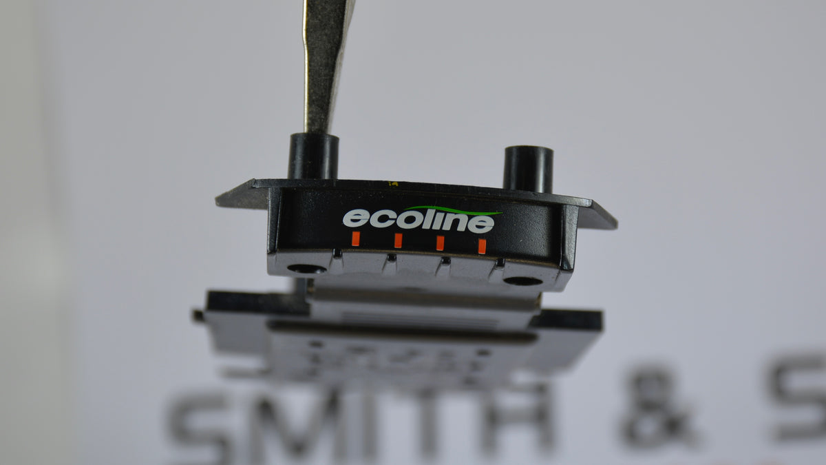 Scalextrics V8 Supercar Commodore Ecoline Chassis