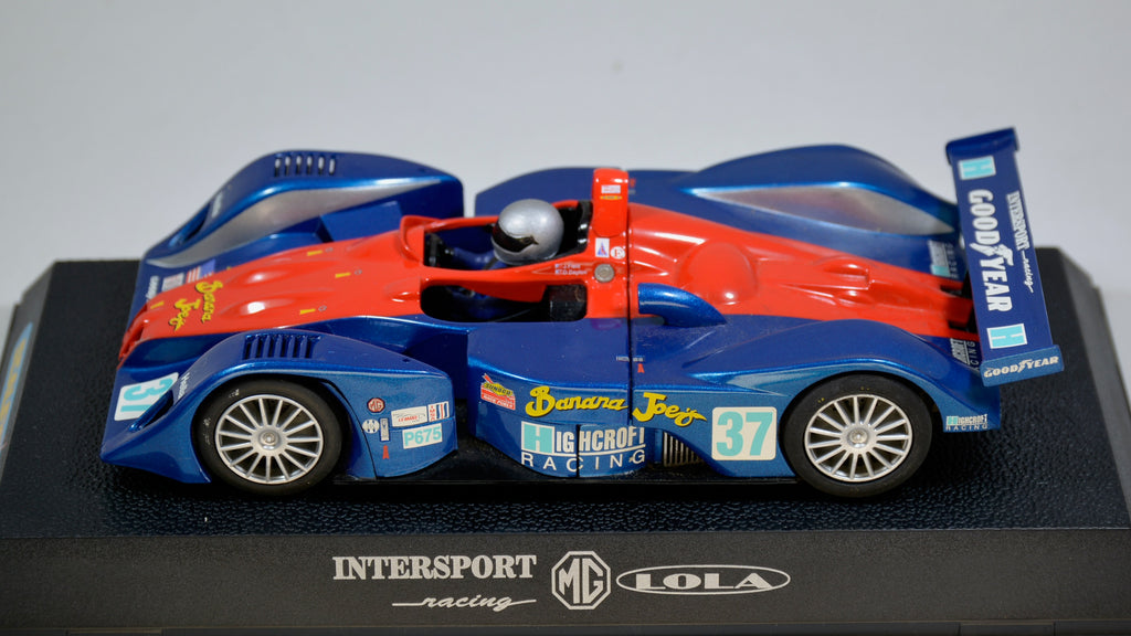 Scalextric MG Lola #37 C2482