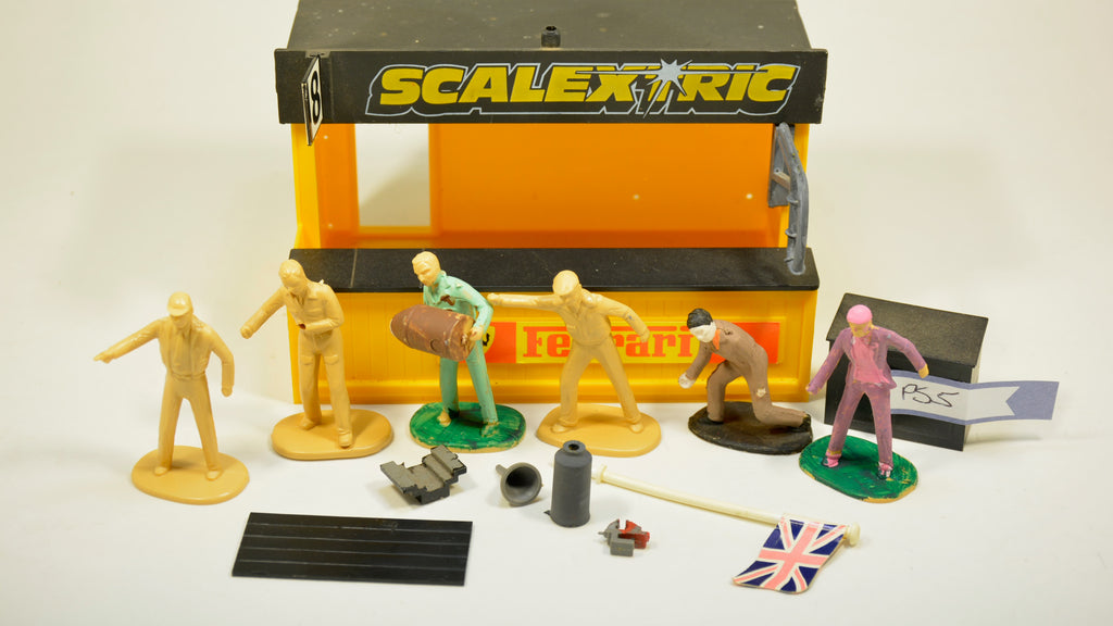 Scalextric Pit Stop PS5