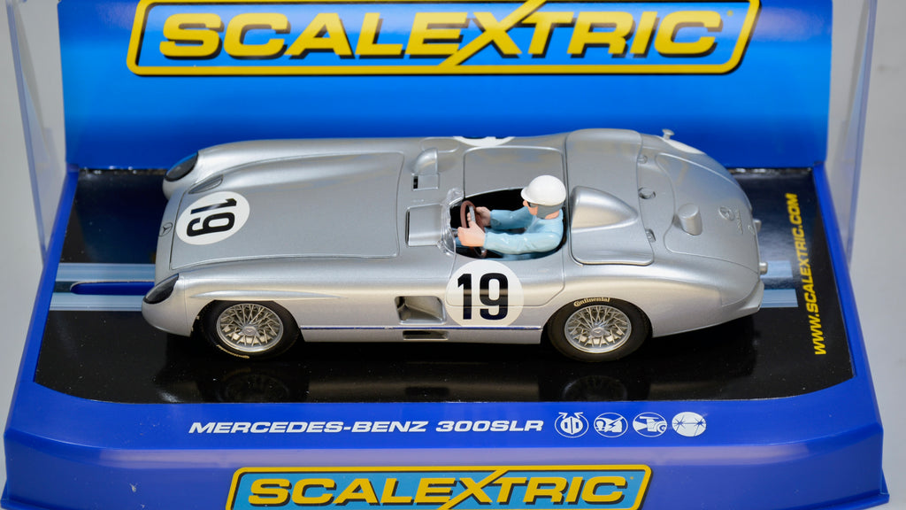Scalextric Mercedes 300 SLR #19 C3024