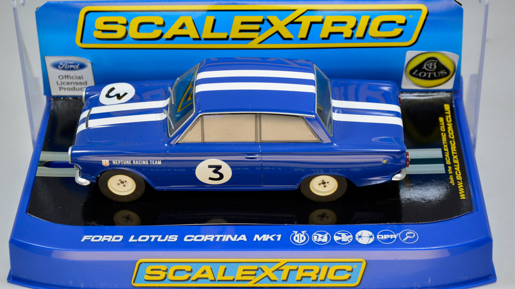 Scalextric Ford Cortina Neptune Racing C3210