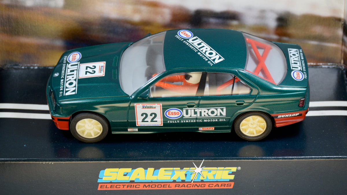 Scalextric BMW 318i ESSO C251