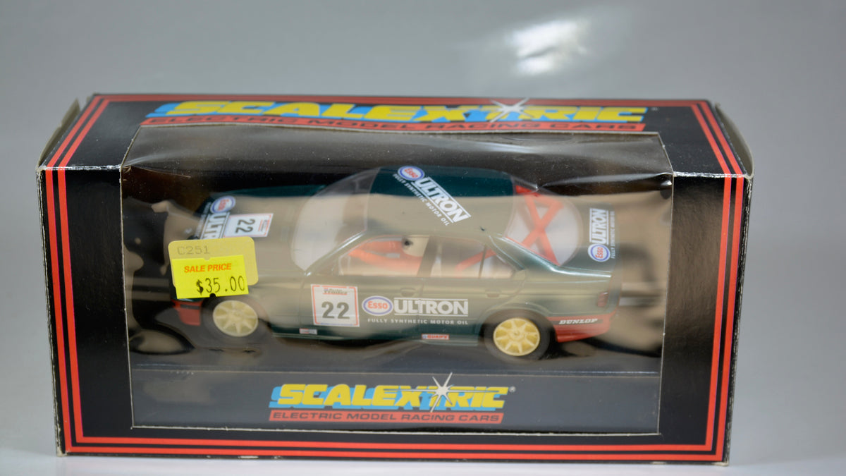 Scalextric BMW 318i ESSO C251