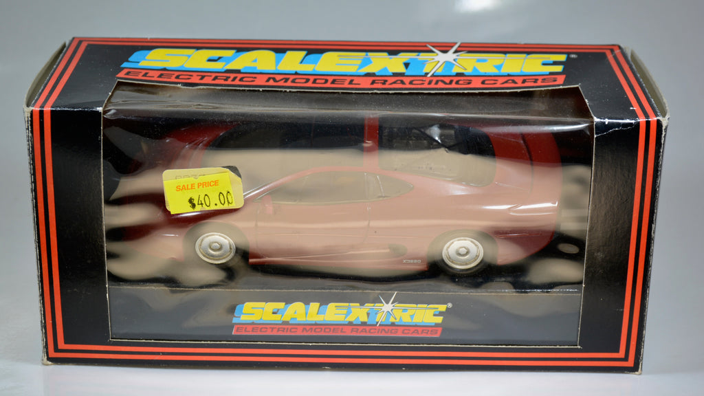 Scalextric Jaguar XJ220 C230
