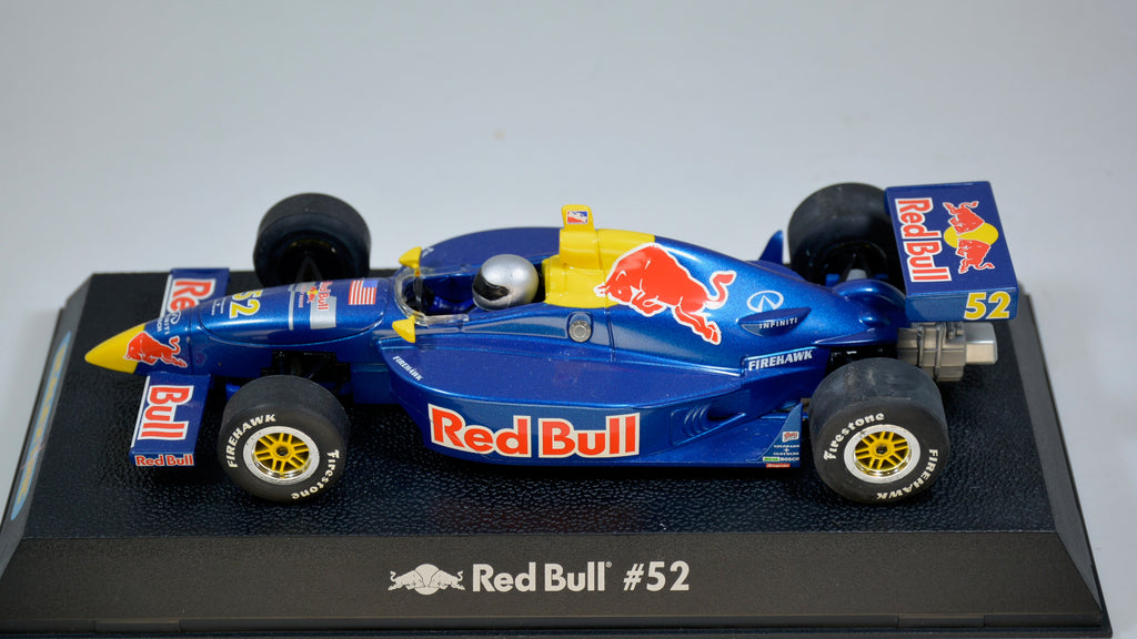 Scalextric Dallara Indy red Bull C2394