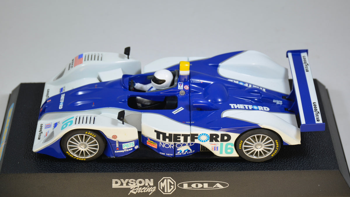 Scalextric MG Lola Dyson C2483