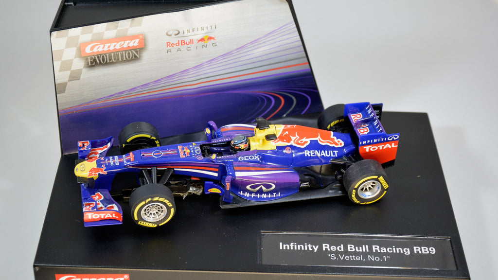 Carrera RB9 F1 Vettel 144320