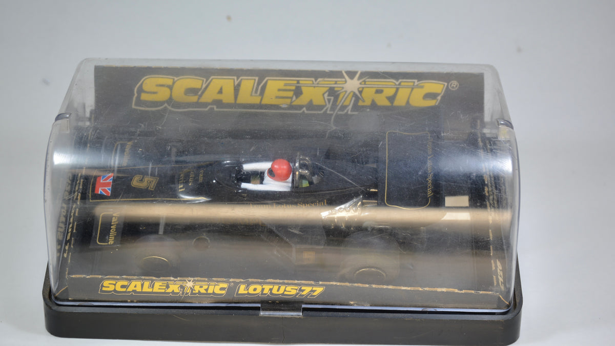 Scalextric Lotus77 C126