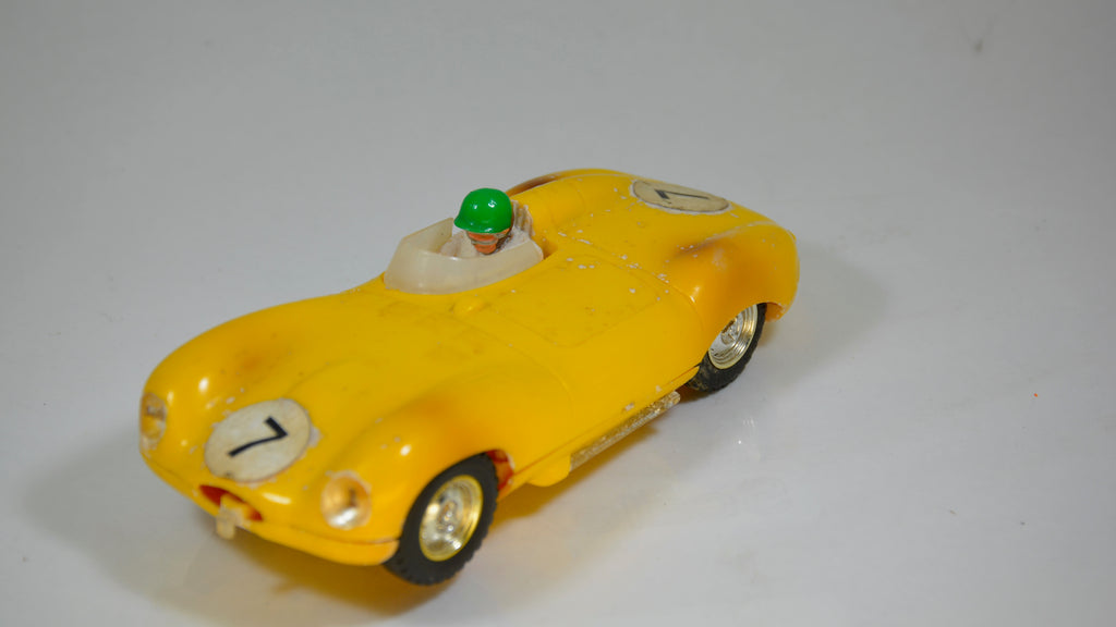 Scalextric Jaguar D-Type C60