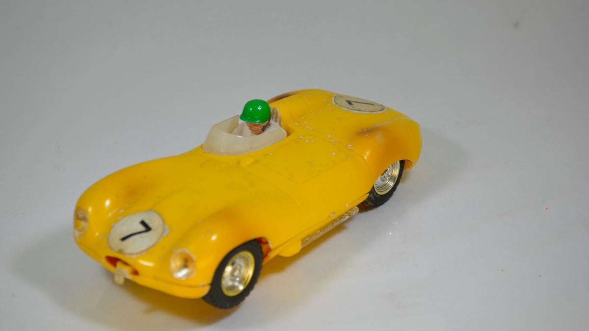 Scalextric Jaguar D-Type C60