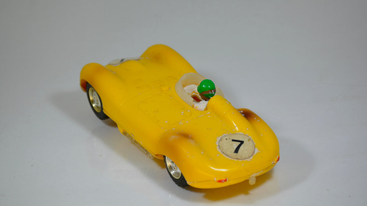Scalextric Jaguar D-Type C60