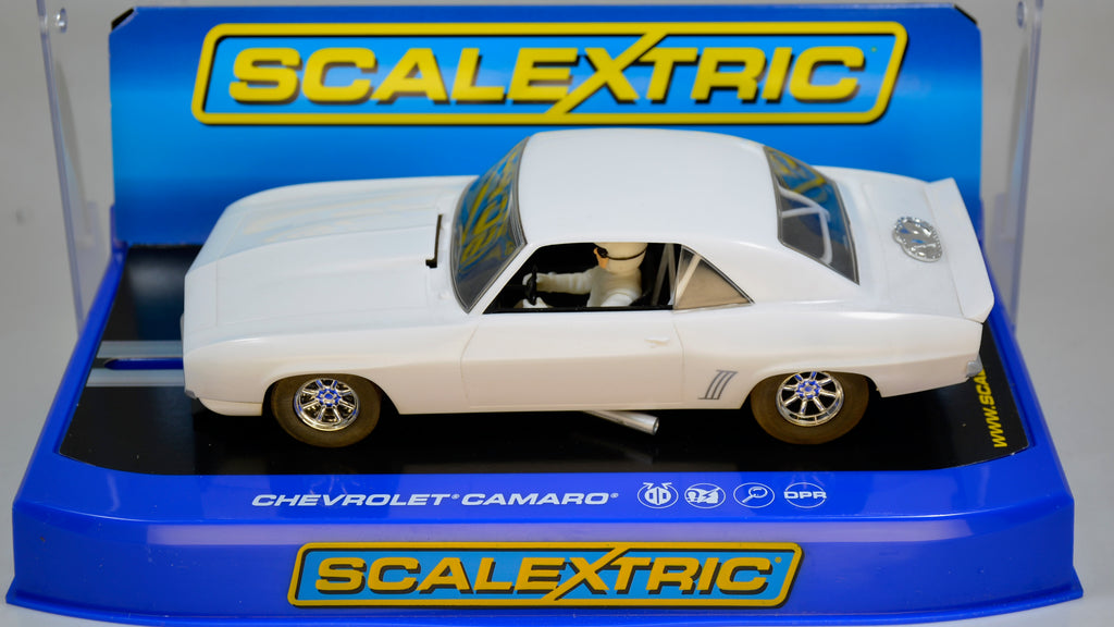 Scalextric Camaro 69 White C3580 (USA)