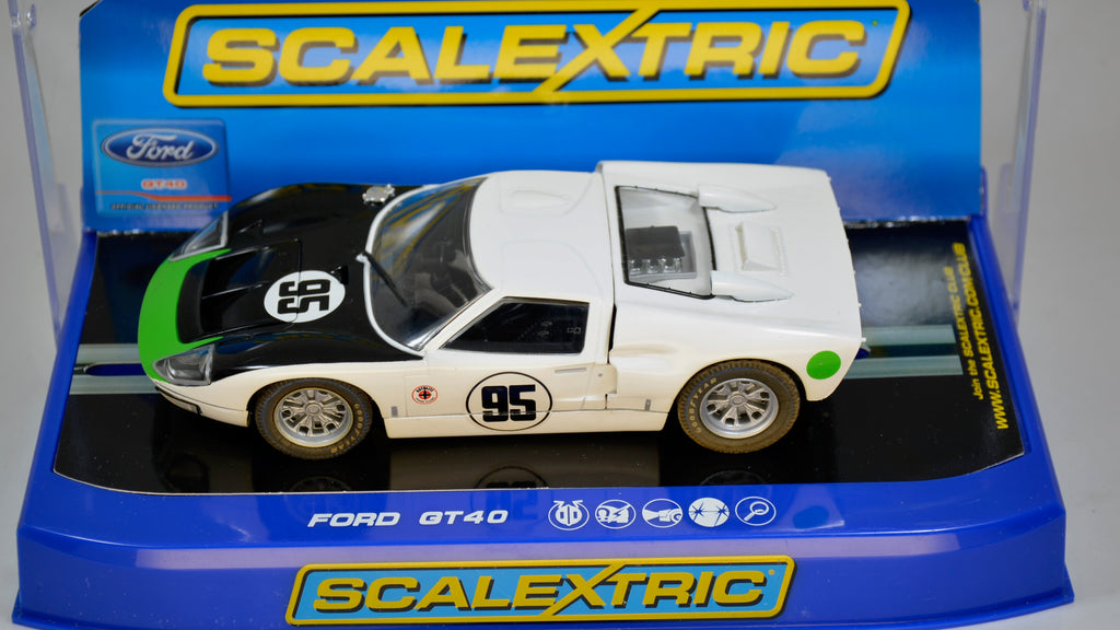 Scalextric Ford GT40 66 Daytona #95 C3231