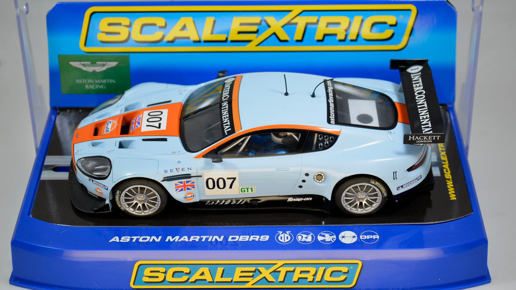 Scalextric Aston Martin DBR9 #007 C2960
